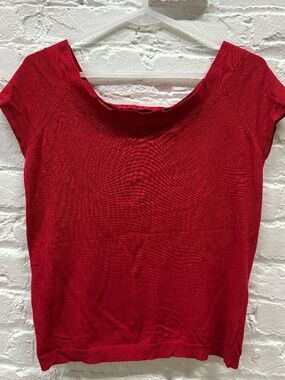 Maxazria Collection Silk Stretch Red Top Size L